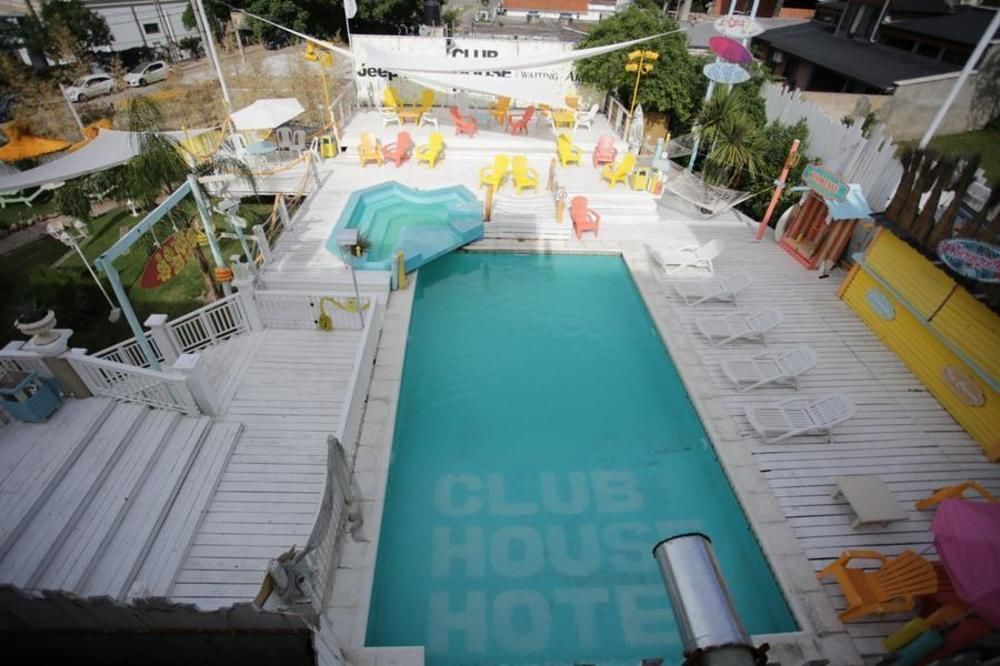 Club House Hotel Вилья-Карлос-Пас Экстерьер фото