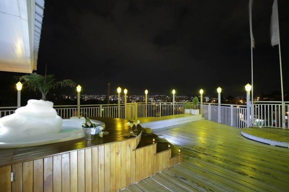 Club House Hotel Вилья-Карлос-Пас Экстерьер фото