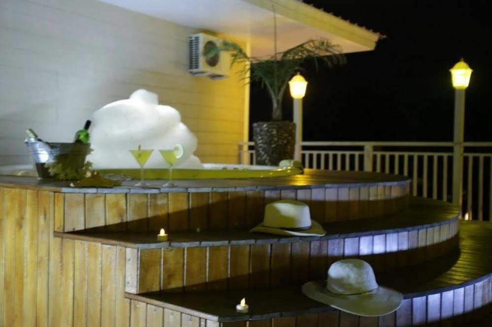 Club House Hotel Вилья-Карлос-Пас Экстерьер фото