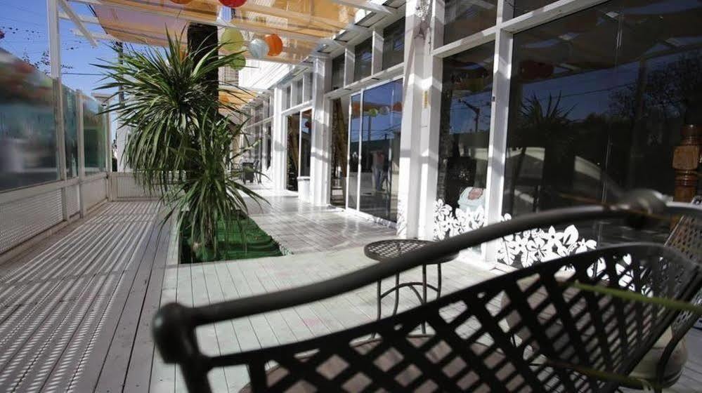 Club House Hotel Вилья-Карлос-Пас Экстерьер фото